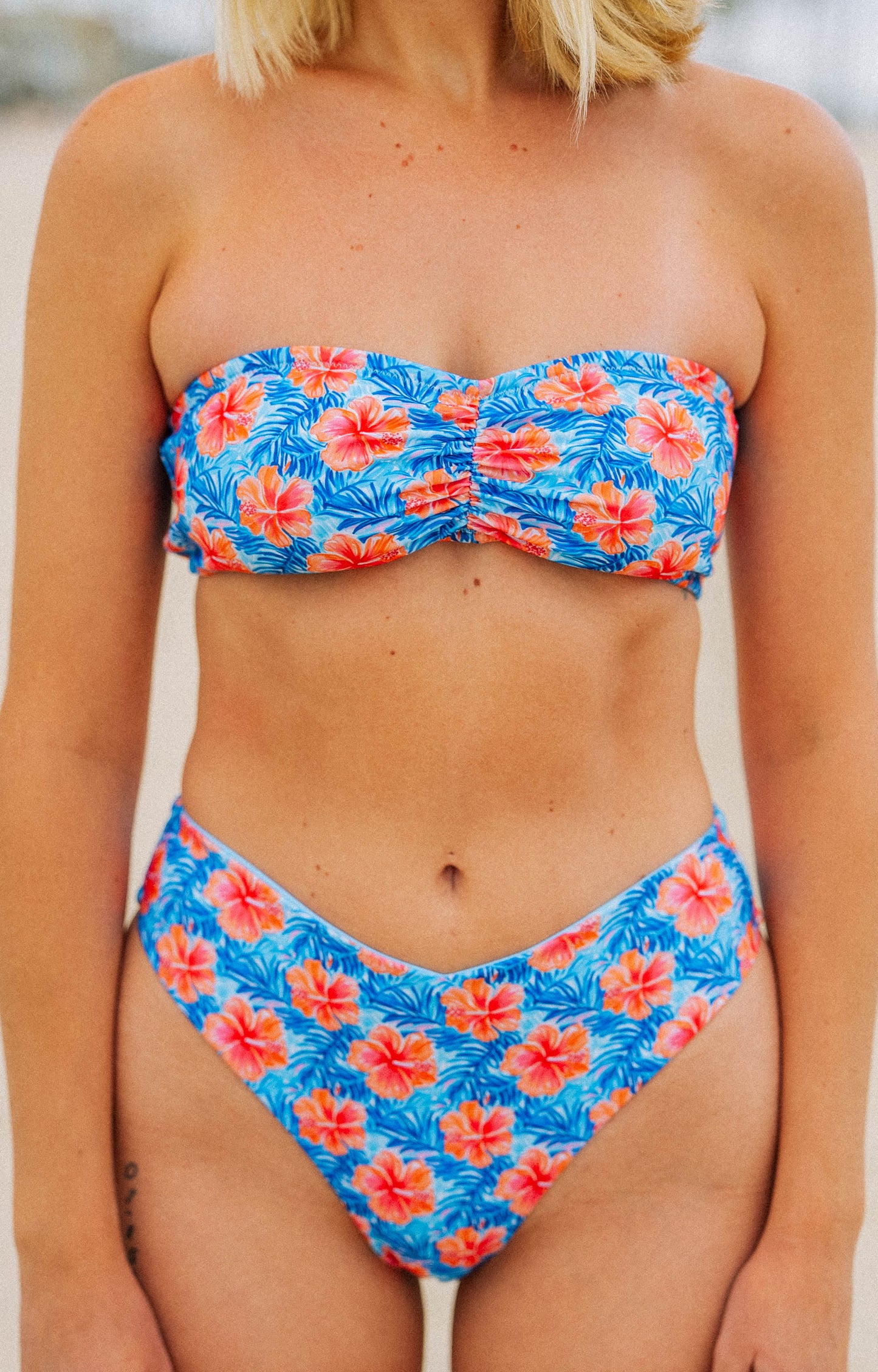 Taylin Top - Hibiscus Sea