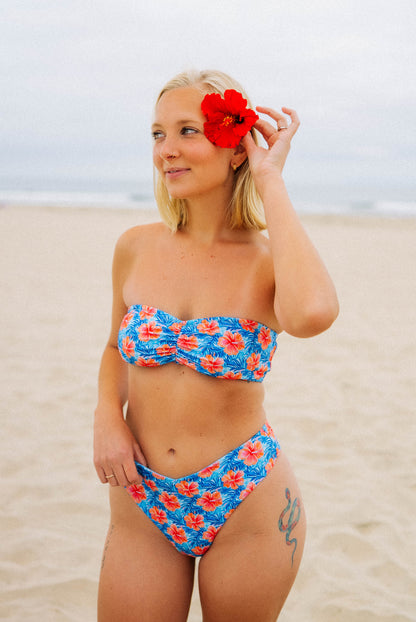 Taylin Top - Hibiscus Sea